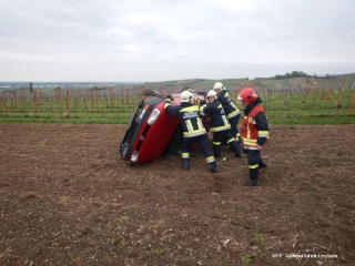 2017 04 11 Fahrzeubergung Weinbergstrasse 5
